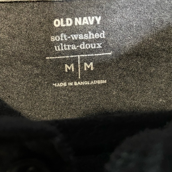 Old Navy Henley T-Shirt - Picture 3 of 5
